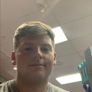 Meet your Posher, Grayson